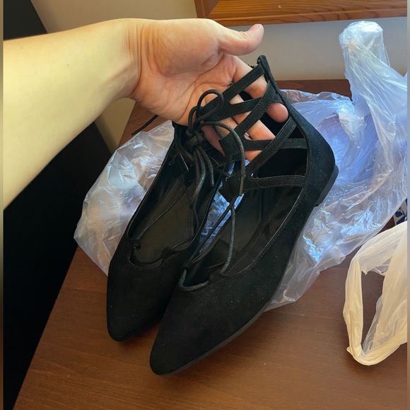 Missguided Black Lace Up Look Flats with Zip Up Back - Picture 6 of 6